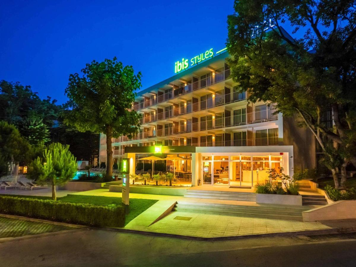 Ibis Styles Golden Sands Roomer Hotel Zewnętrze zdjęcie