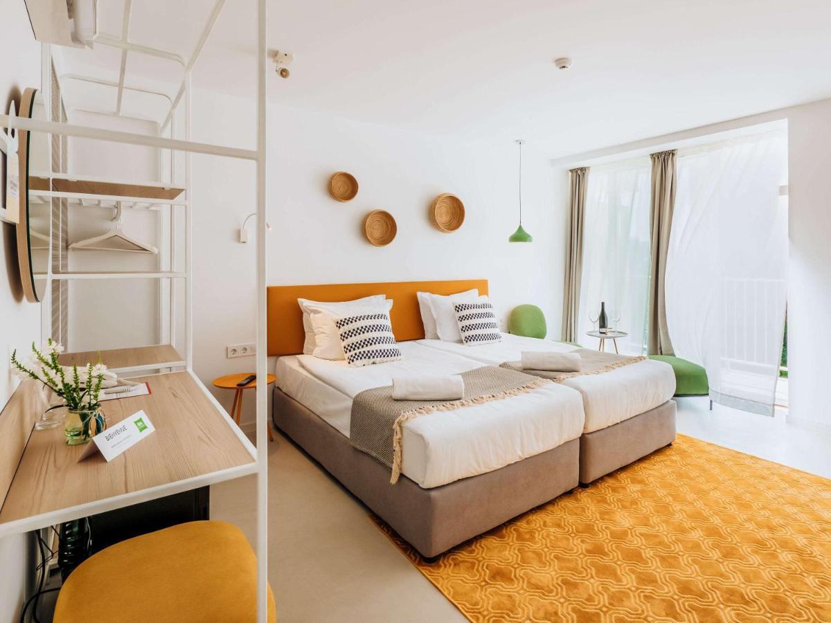 Ibis Styles Golden Sands Roomer Hotel Zewnętrze zdjęcie